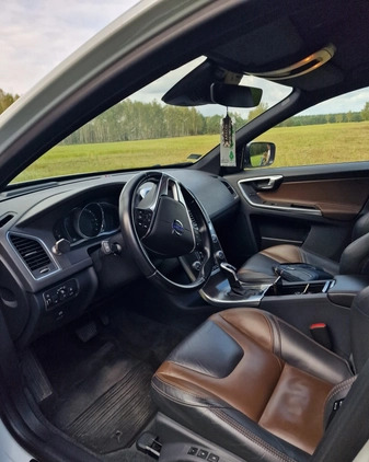 Volvo XC 60 cena 105000 przebieg: 150000, rok produkcji 2015 z Trzebnica małe 56